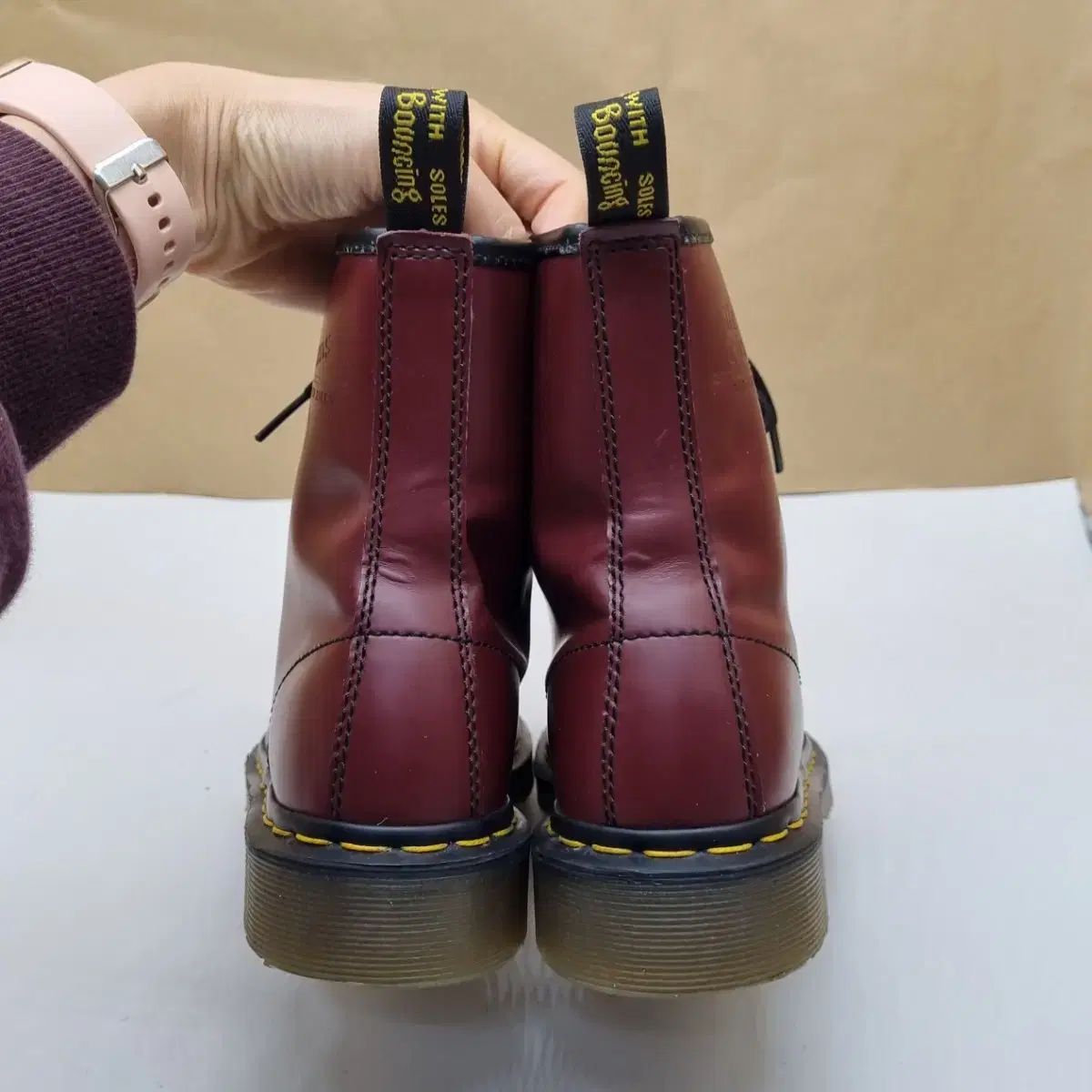 DR. MARTENS