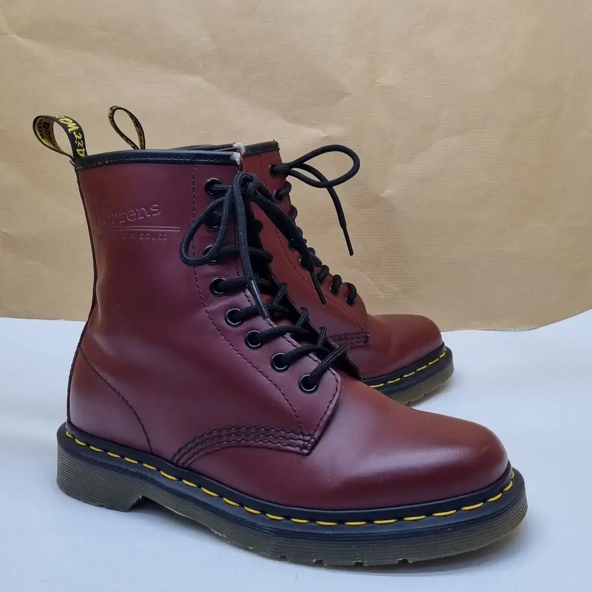 DR. MARTENS ドクターマーチン ニュートン さくらんぼレッド レディースウォーカーブーツ 240