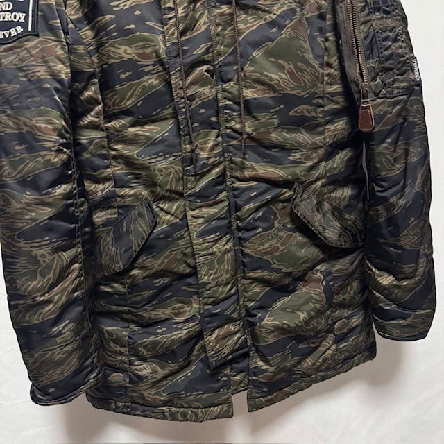 ヒステリックグラマー ミリタリージャケット N-3B HYSTERIC GLAMOUR（ヒステリックグラマー）の「ﾌﾟﾘﾏﾛﾌﾄ N-3B TYPE ｺｰﾄ