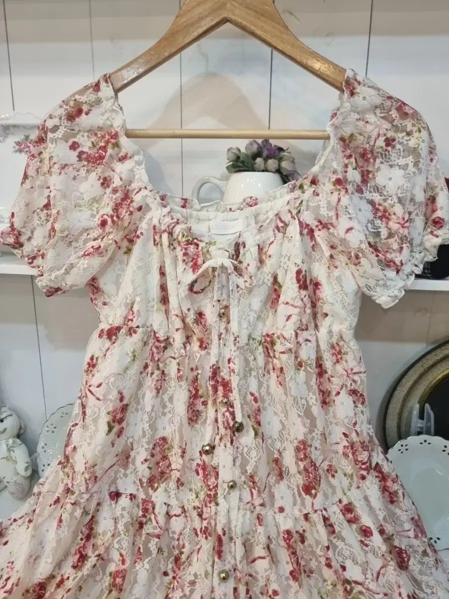 LIZ LISA リズリサ ローズレース パフスリーブ シャーリングワンピース