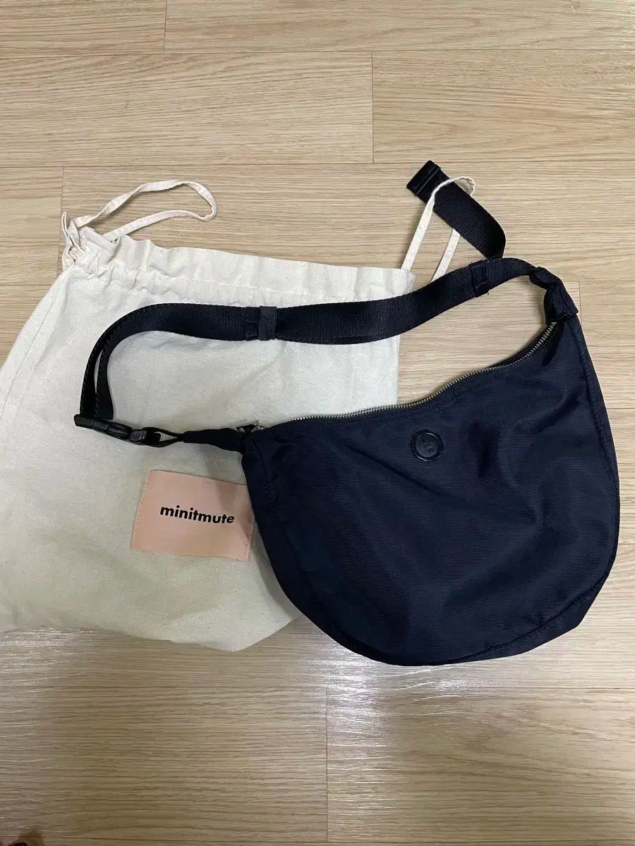 MINITMUTE クロー ウェスト ブラック
