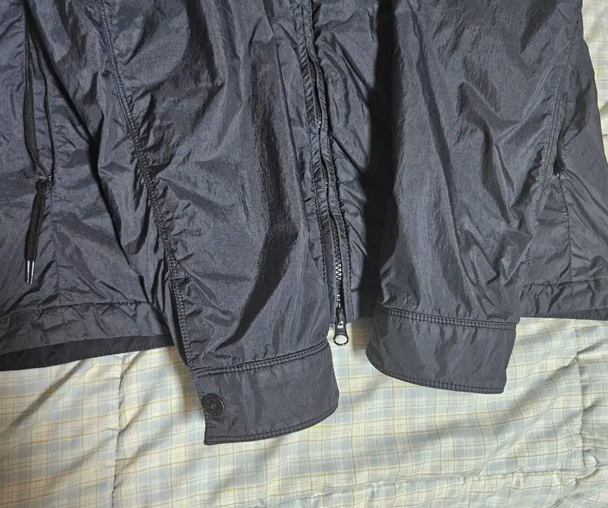 百貨店 M STONE ISLAND ストーンアイランド クリンクルレップス オーバーサイズシャツ ジップアップ ジャケット ネイビー