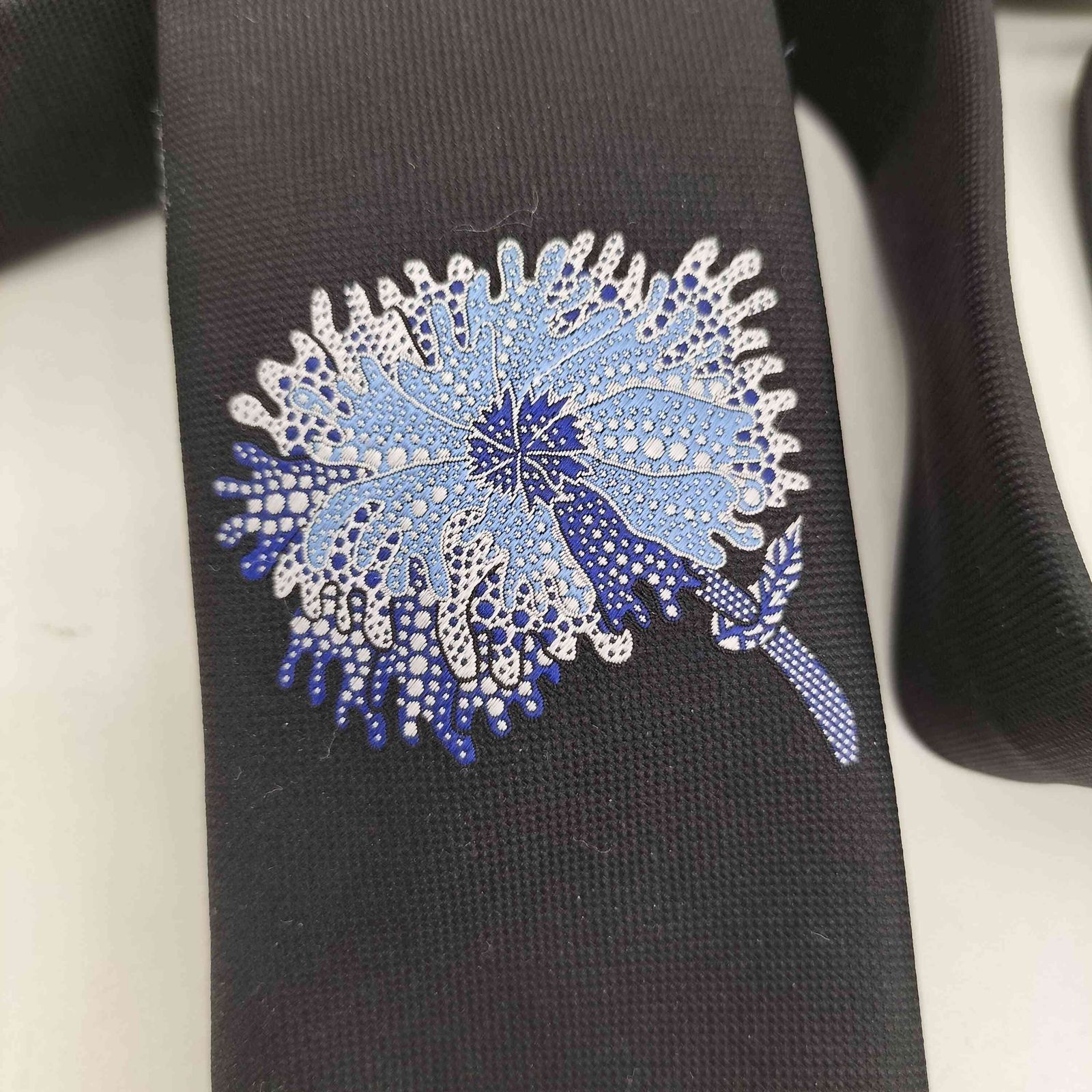 ルイヴィトン LOUIS VUITTON クラヴァット サイケデリック フラワー