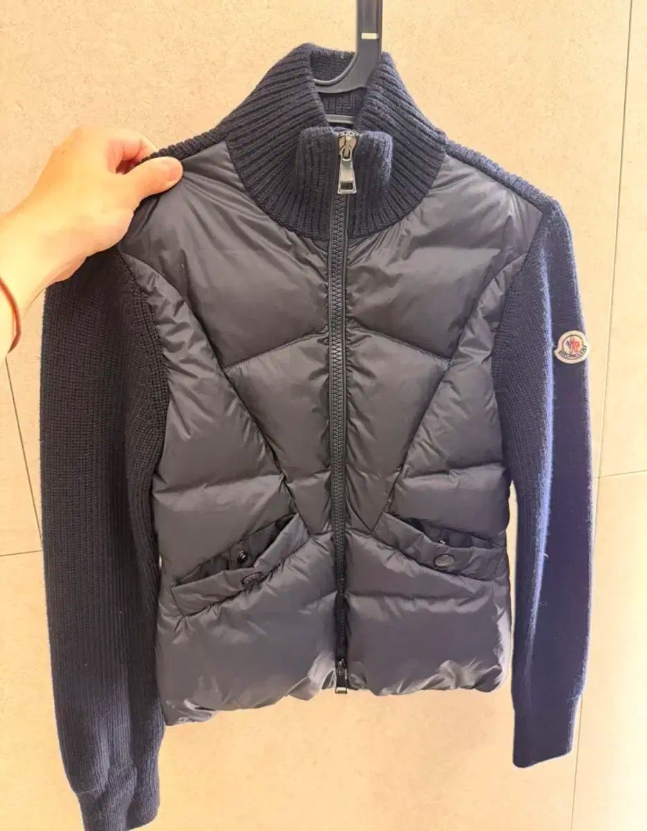 モンクレール キッズ 10Y ニットダウン