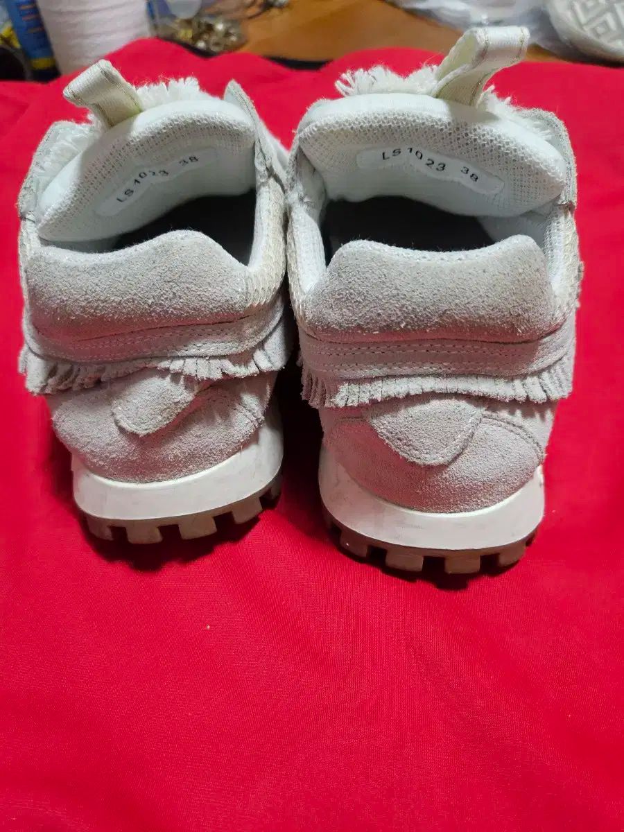  ディオール スウェード タッセル スニーカー アイボリー フラットシューズ バレエシューズ パンプス