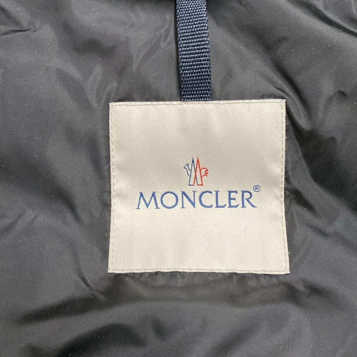 モンクレール ダウンジャケット