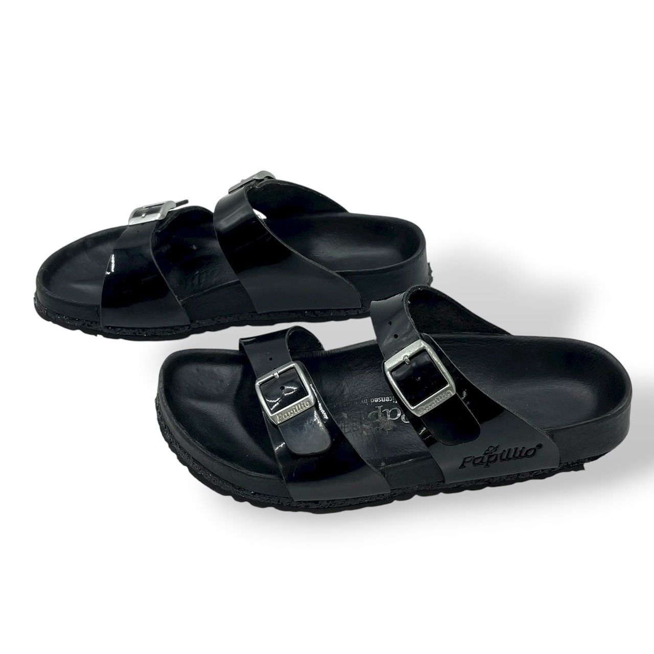 サンダル エナメル