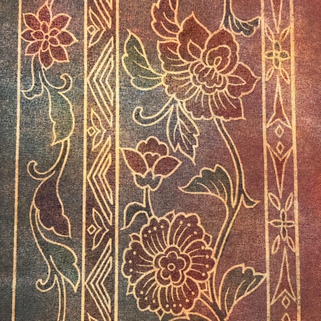 彩風 縦柄花唐草模様