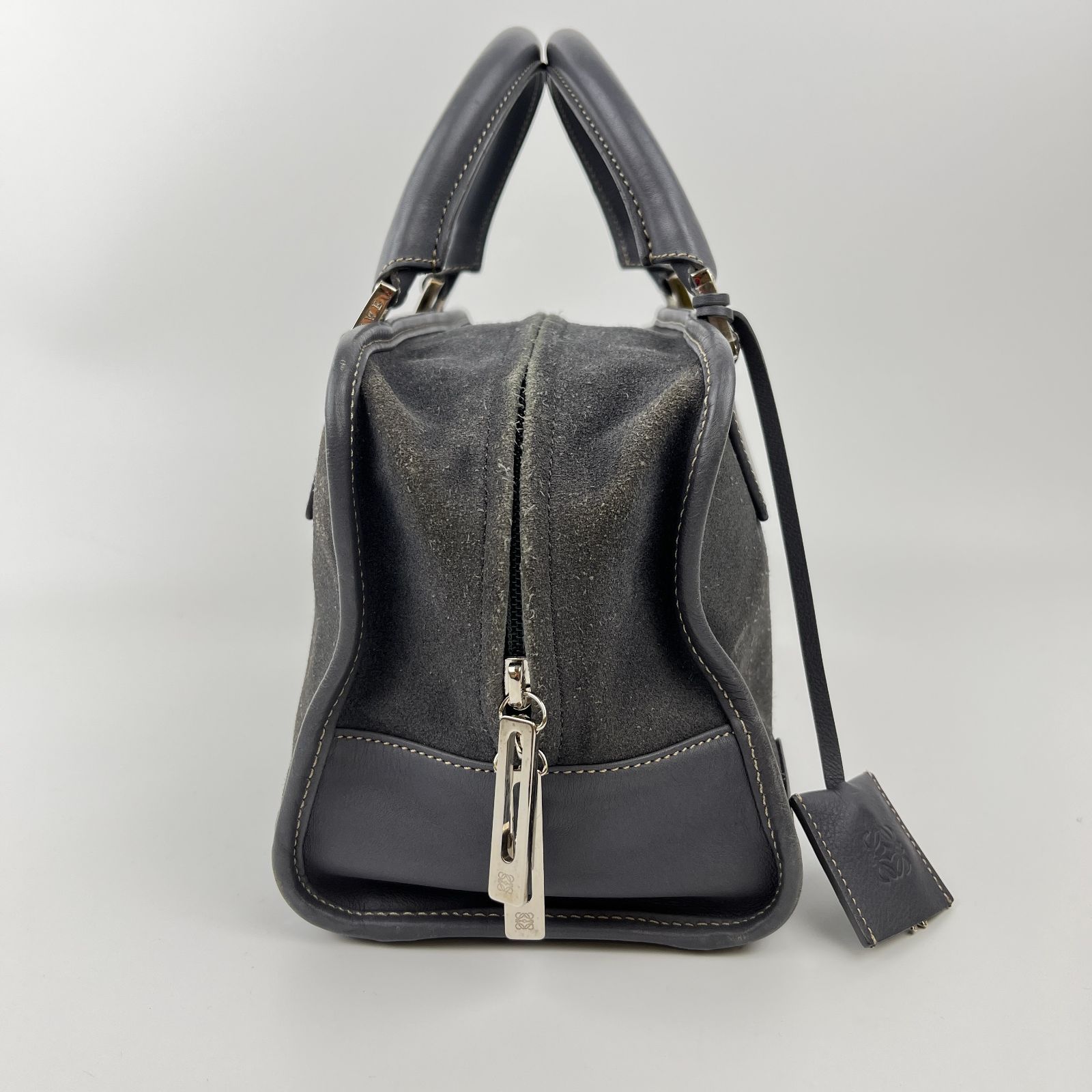中古】LOEWE ロエベ アナグラム アマソナ28 ハンドバッグ スエード