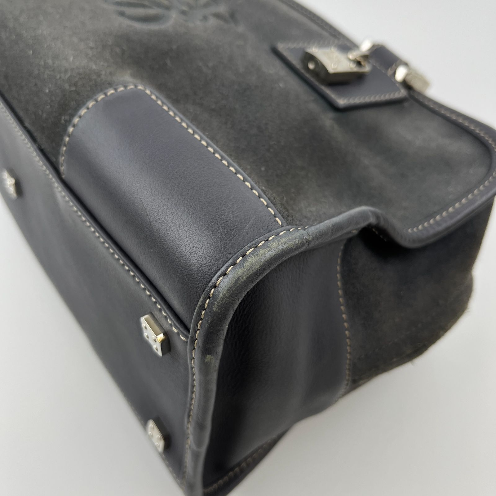 中古】LOEWE ロエベ アナグラム アマソナ28 ハンドバッグ スエード