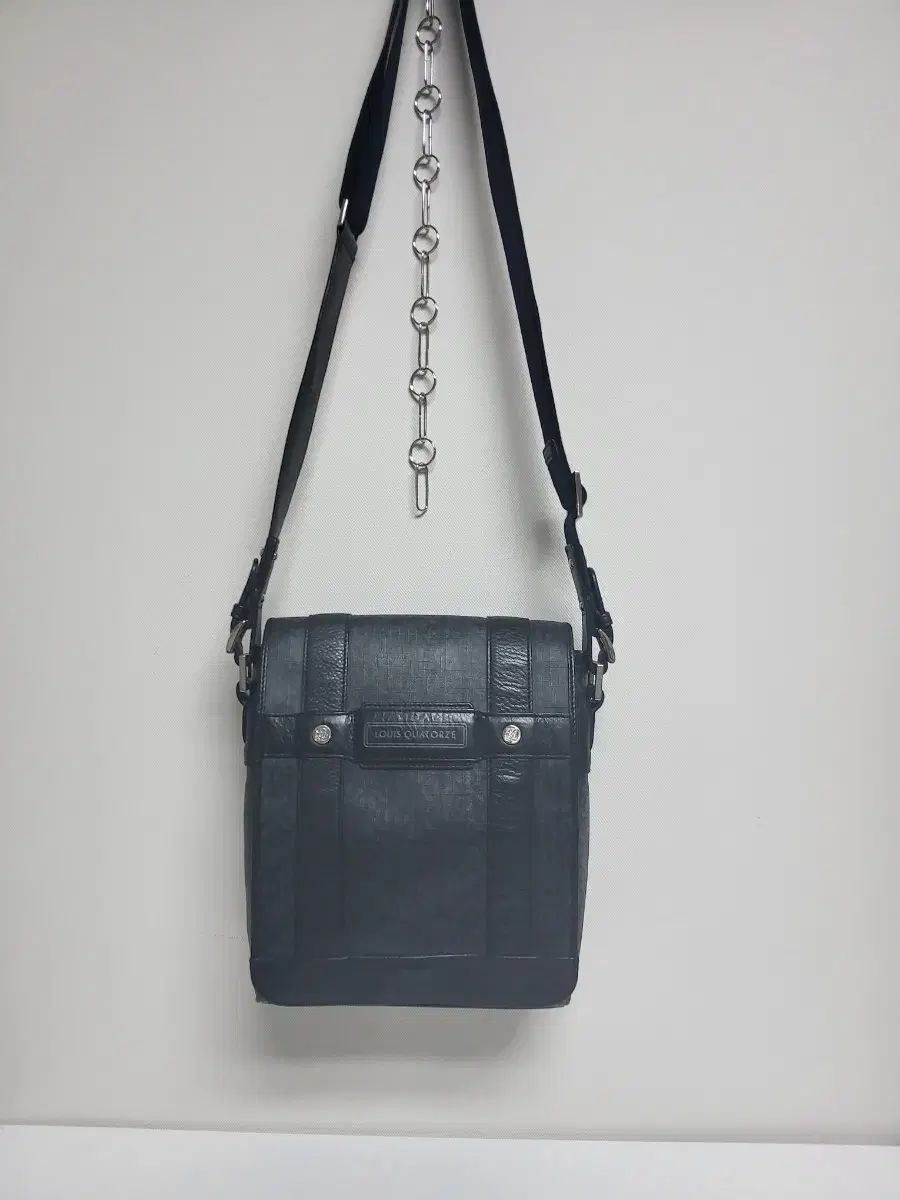 ルイキャトルズ メンズ クロスバック 21 27