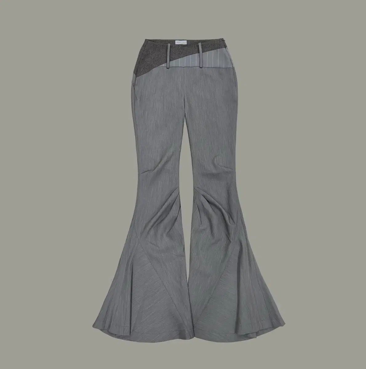 145オフィス ブーツカット パンツ