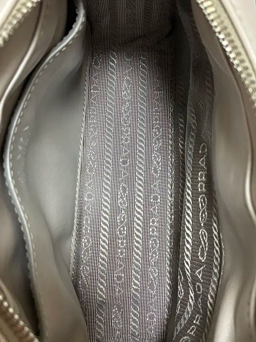 チェーン クロスバッグ