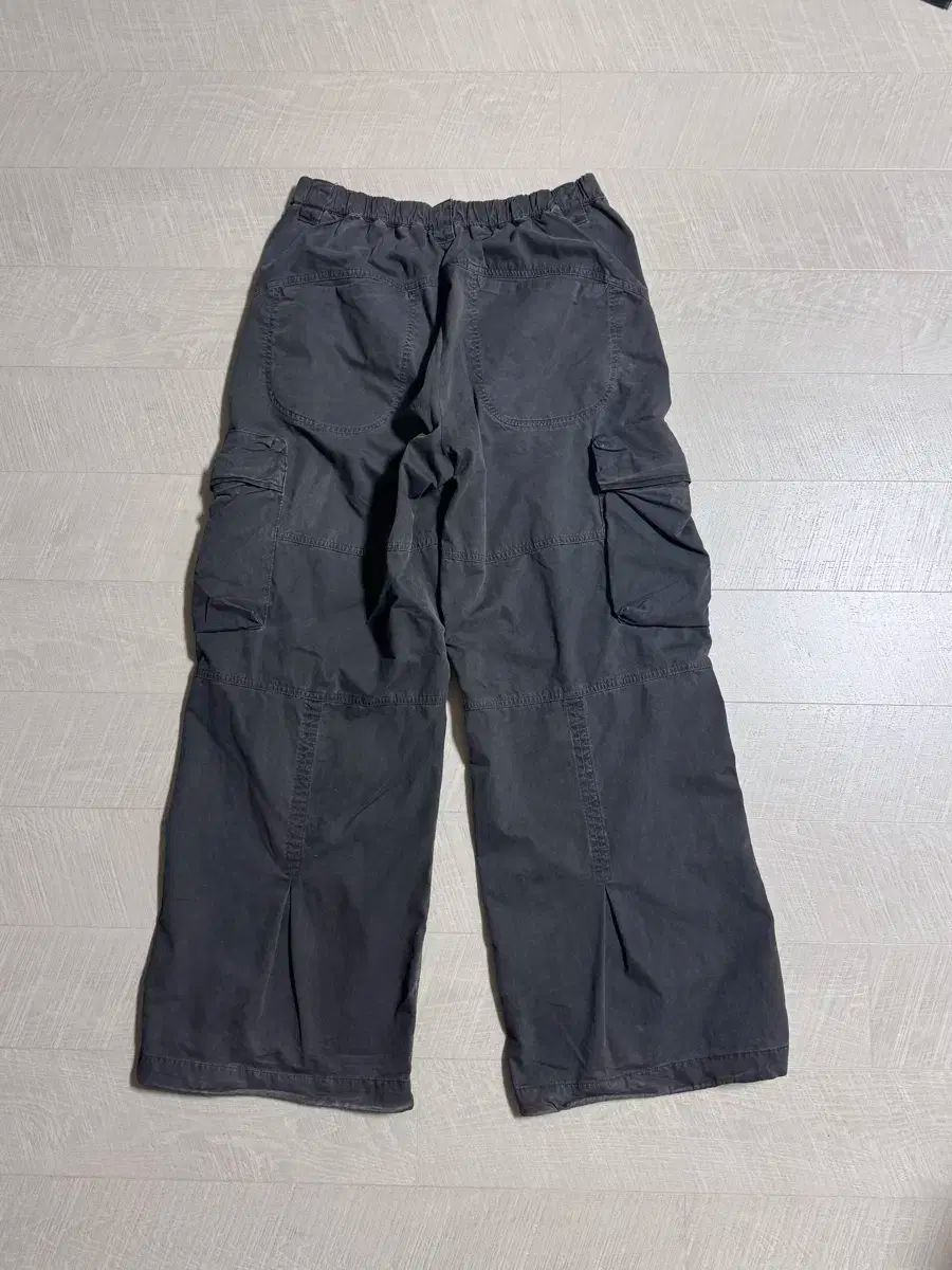 999ヒューマニティ アドベンチャー ダイド カーゴ パンツ チャコール 2