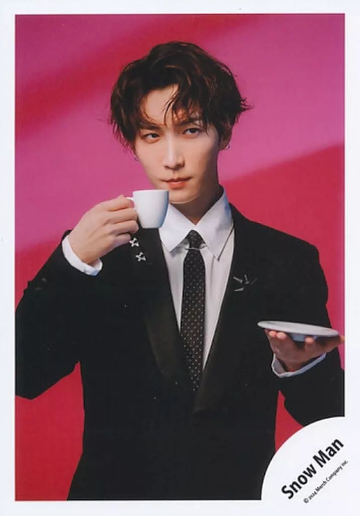 中古】生写真(STARTO) Snow Man/渡辺翔太/上半身/シングル「LOVE