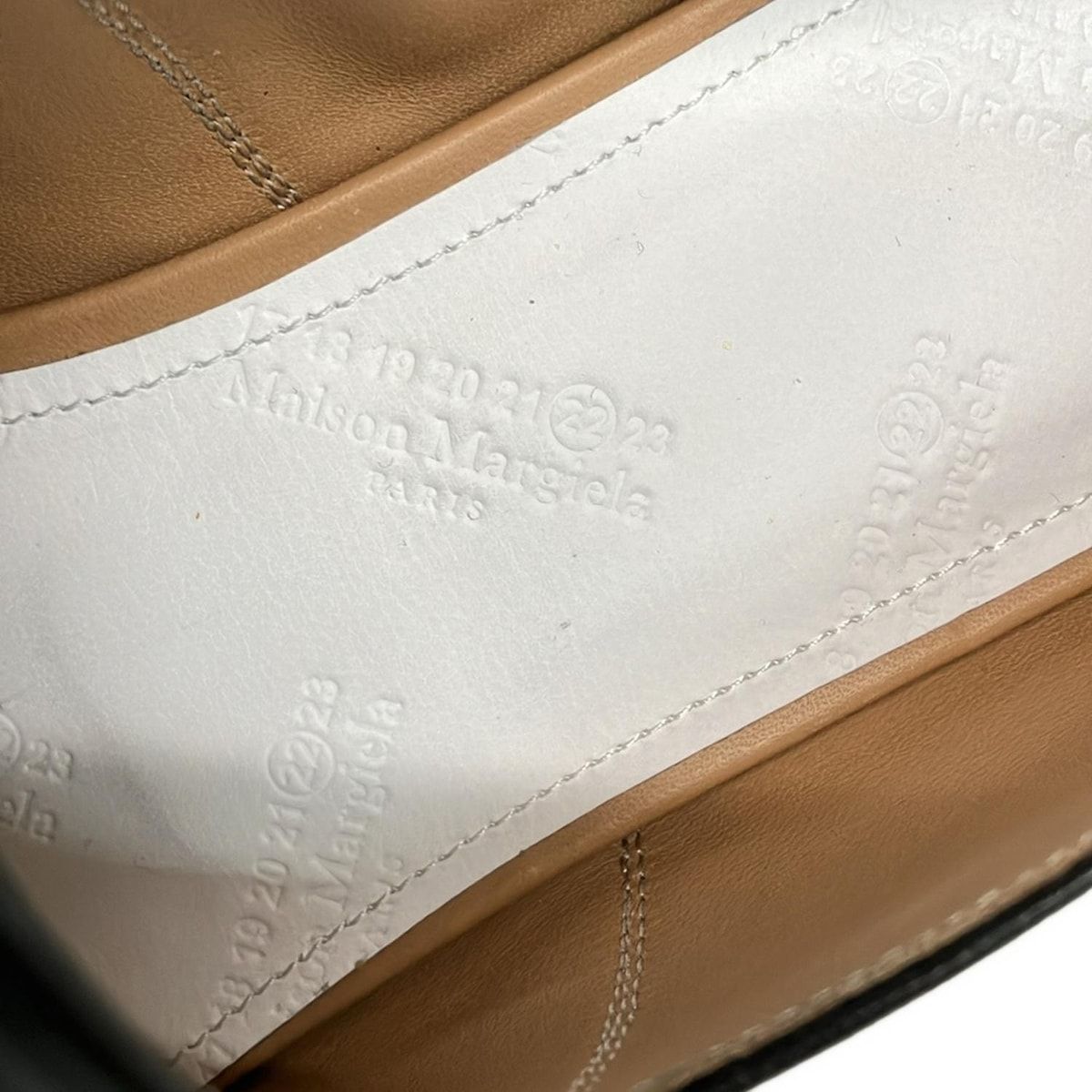 ステッチ|モカシン