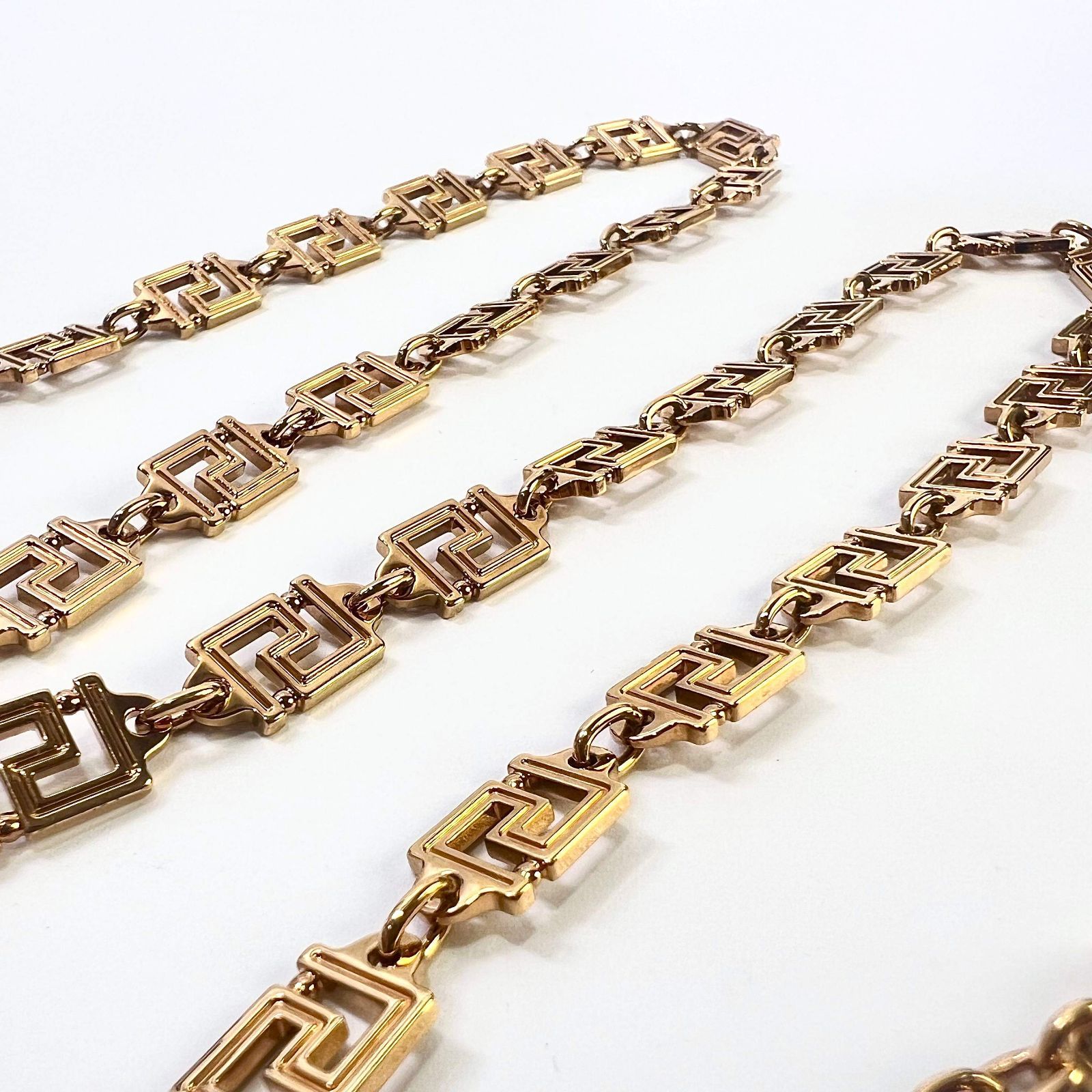 VERSACE ヴェルサーチ メドゥーサ チャーム グレカ ロング ネックレス 