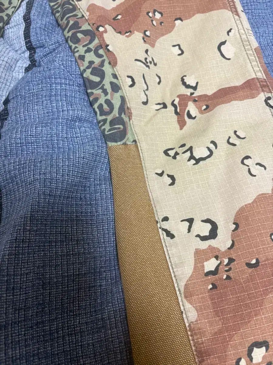 ギャラリー デパートメントファイブ カモ フ パンツ