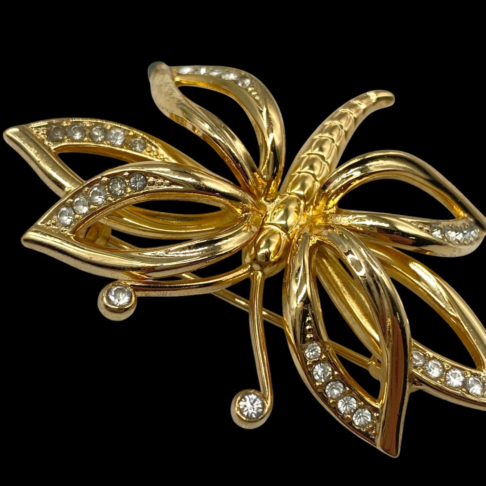 Christian Dior ブローチ ヴィンテージ 蝶 Dior ディオール ブローチ