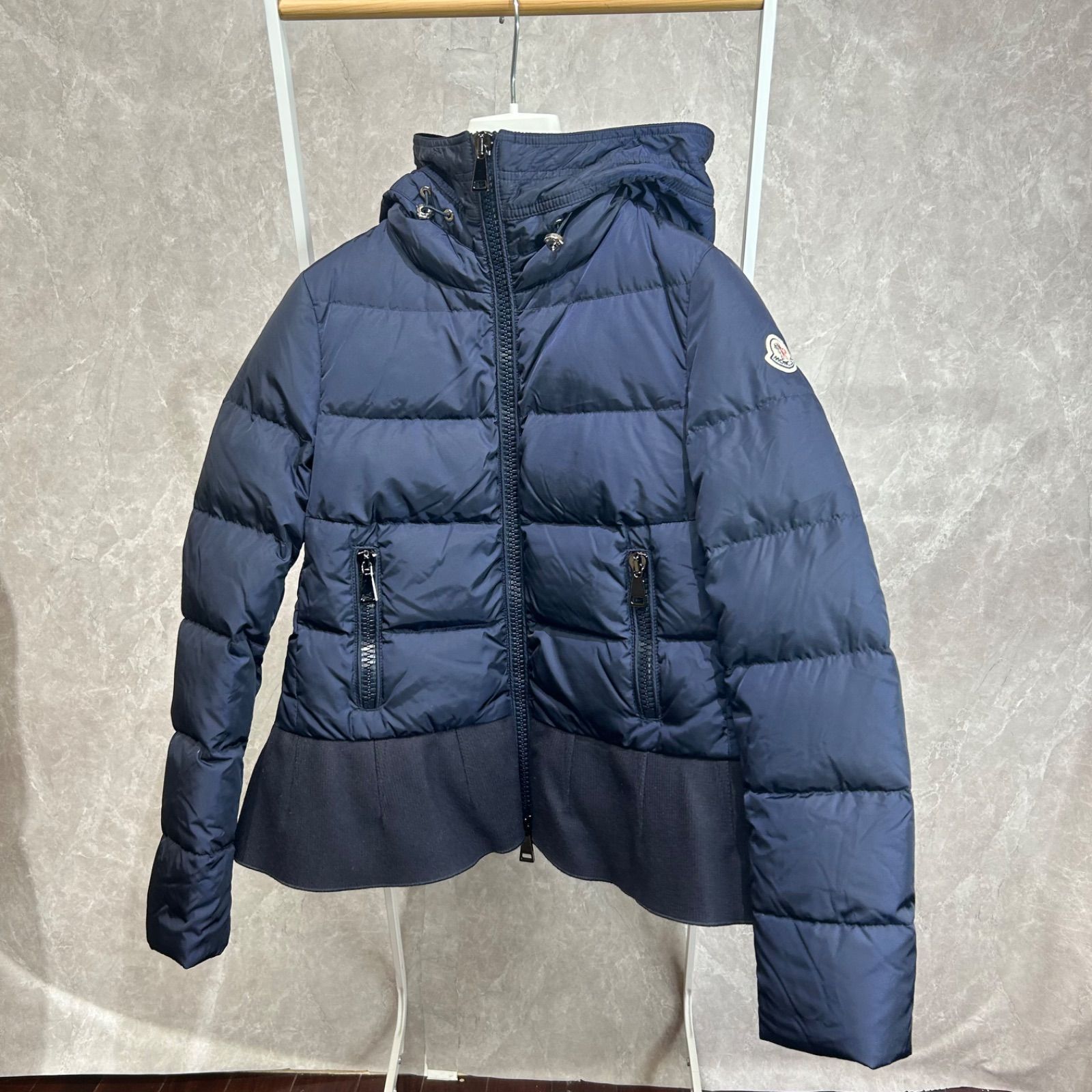 MONCLER モンクレール ダウンジャケット ペプラム NESEAネセアネイビー00
