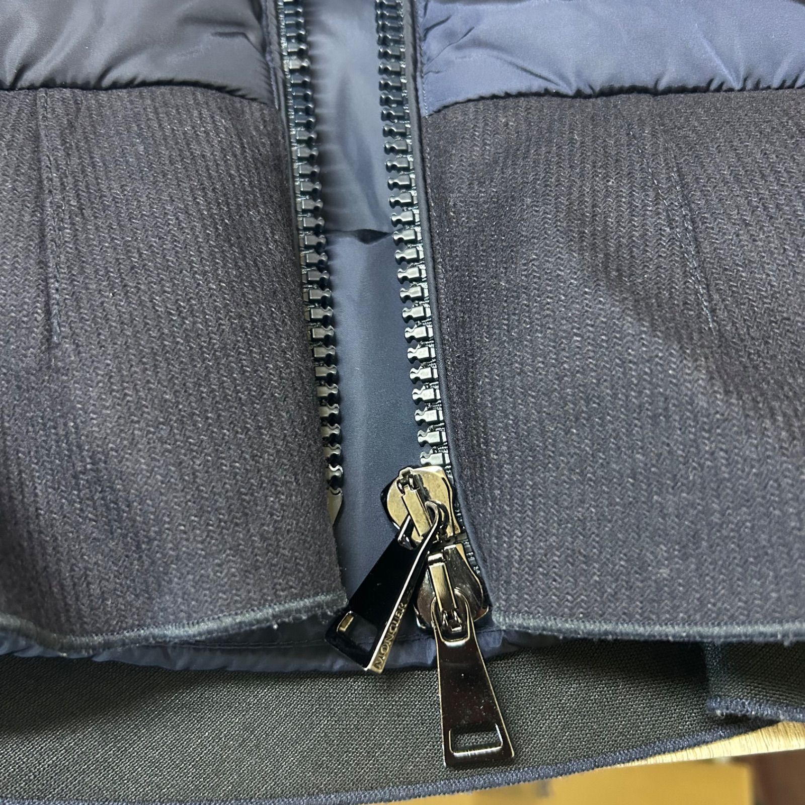 ダウンジャケット