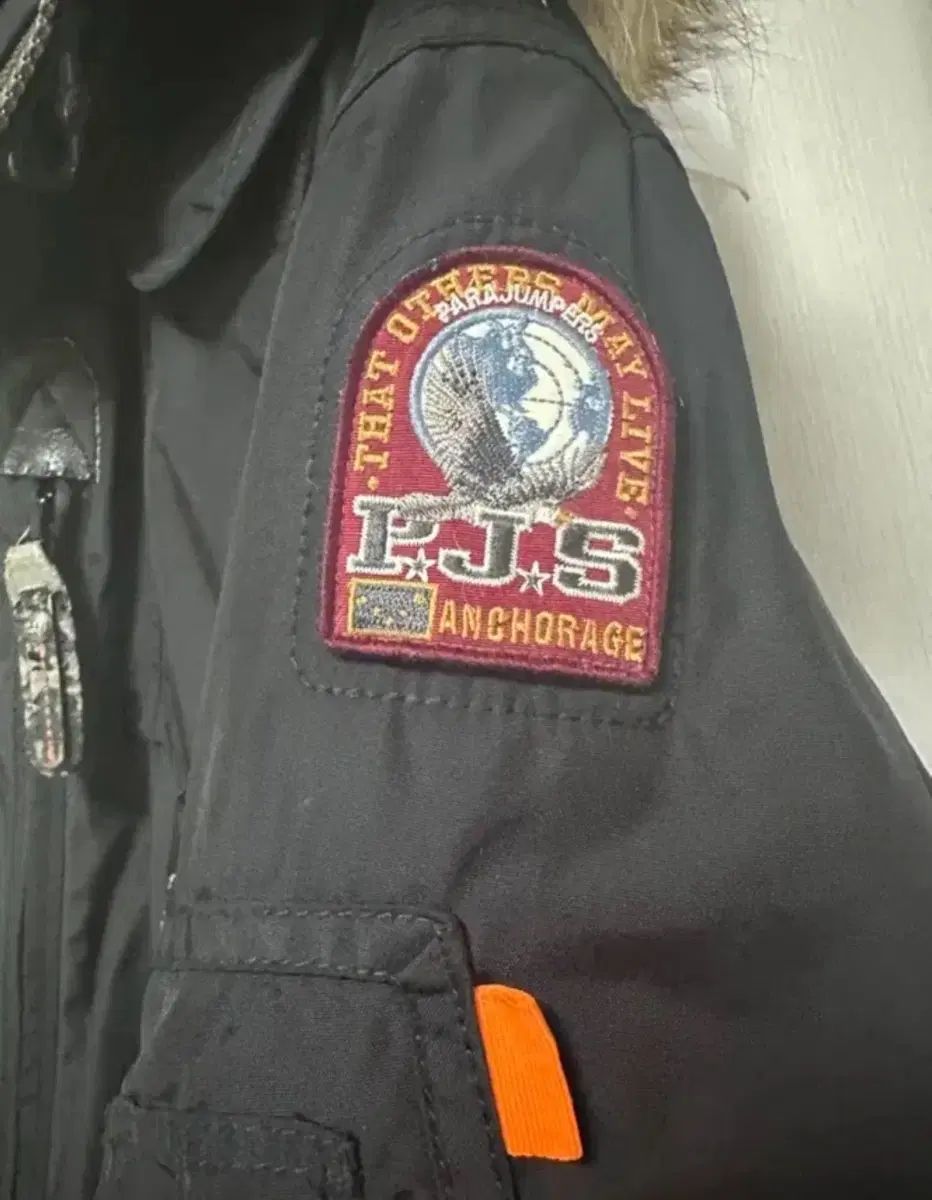 パラジャンパーズ