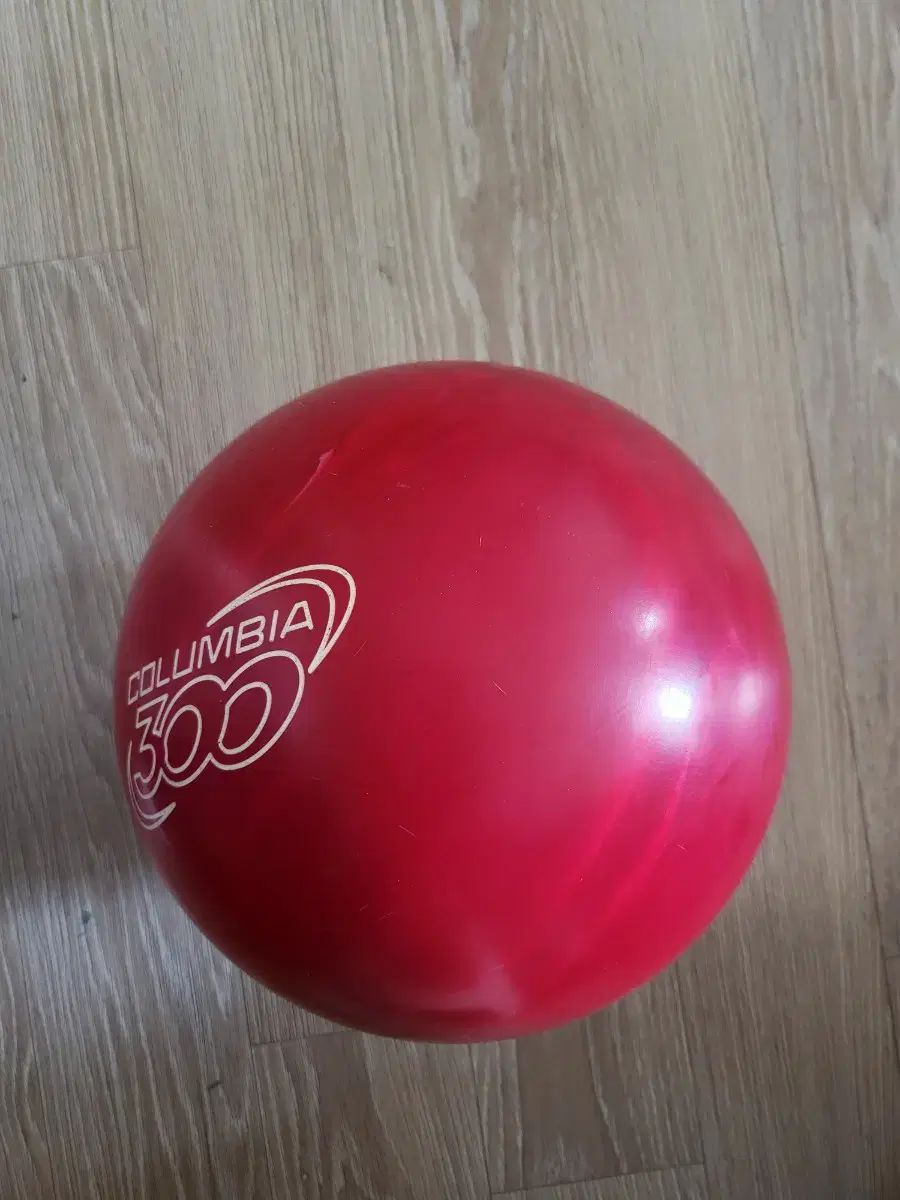 ボーリングボール