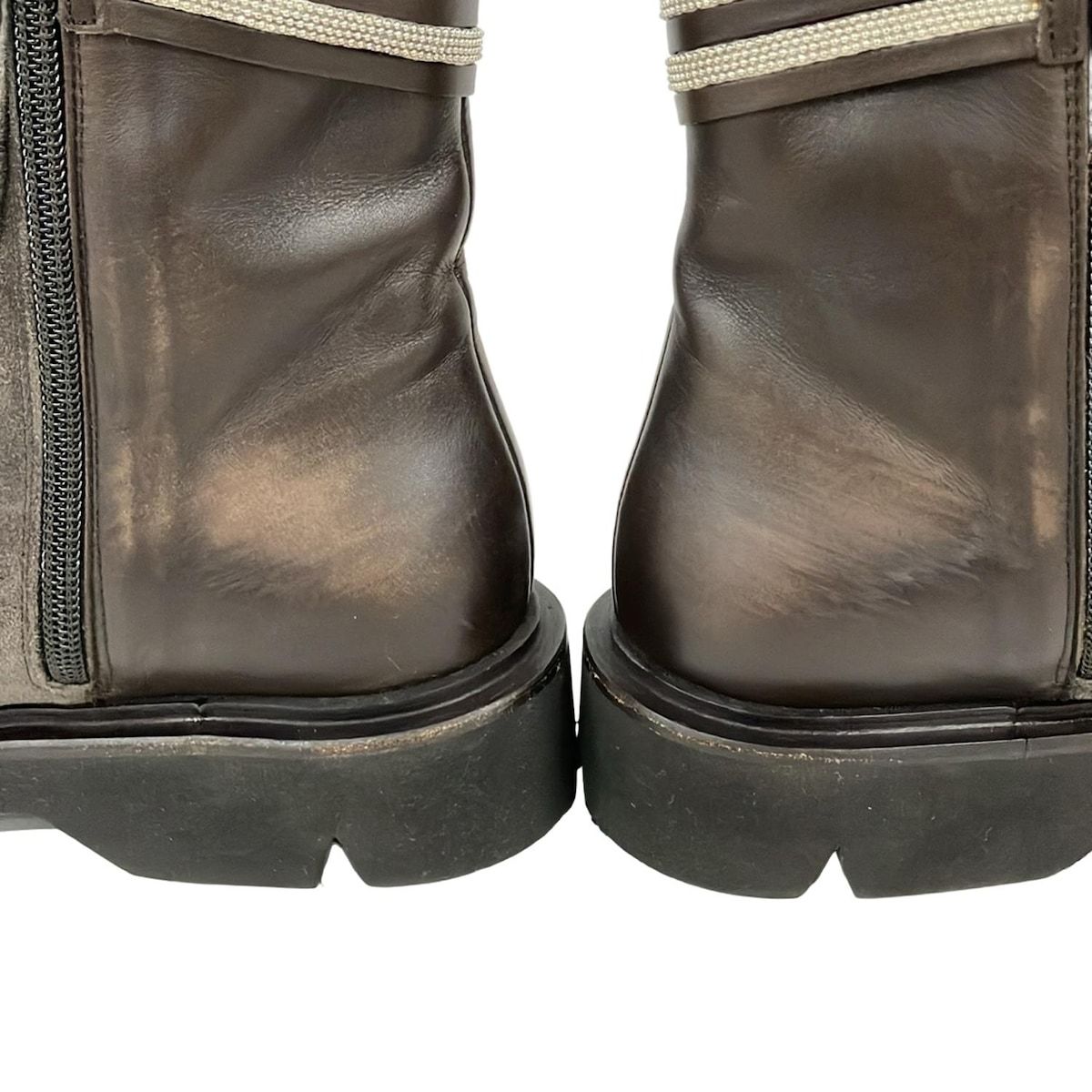 ショートブーツ