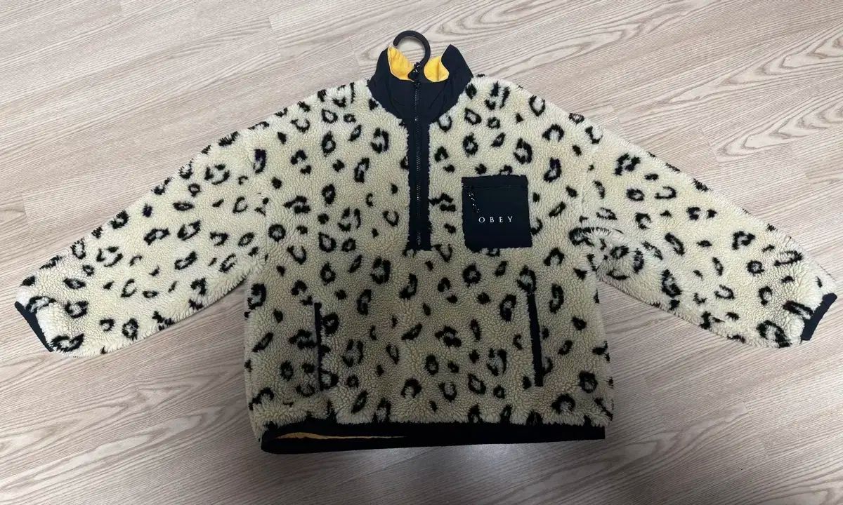 ヒョウ柄フリース 55-66