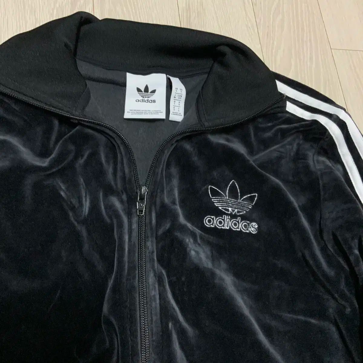 adidas Originalsブラウン ジップアップジャケット ベロア XS ジャージ