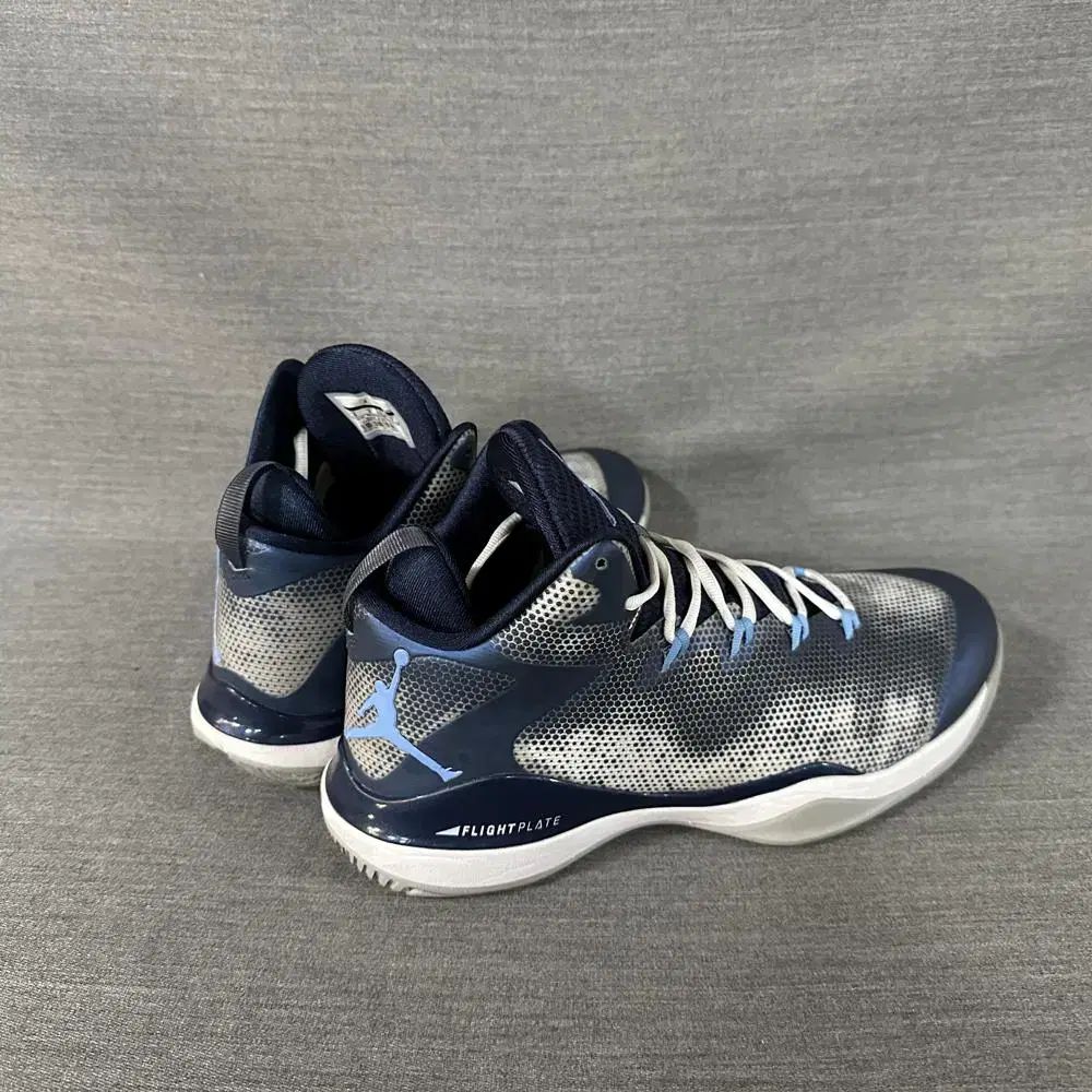  ナイキ スーパーフライ3 バスケシューズ メンズ 270 mm s 997 状態良し シューズ(男性用) バスケットボール