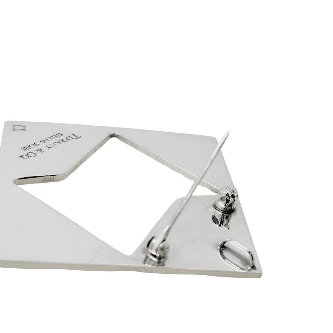 トップ兼ブローチ