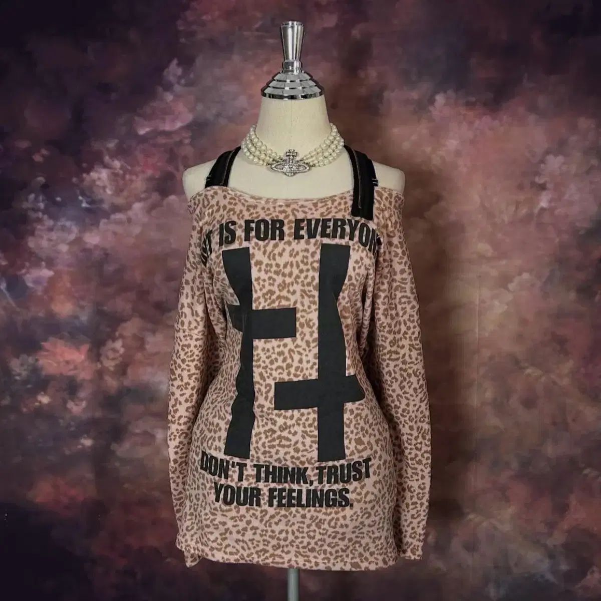 スカイブルゾン ヴィンテージ ピンク ヒョウ柄 レオパード 姫ギャル オフショルダー トップス Babymetalclub シュシュ さくらんぼ