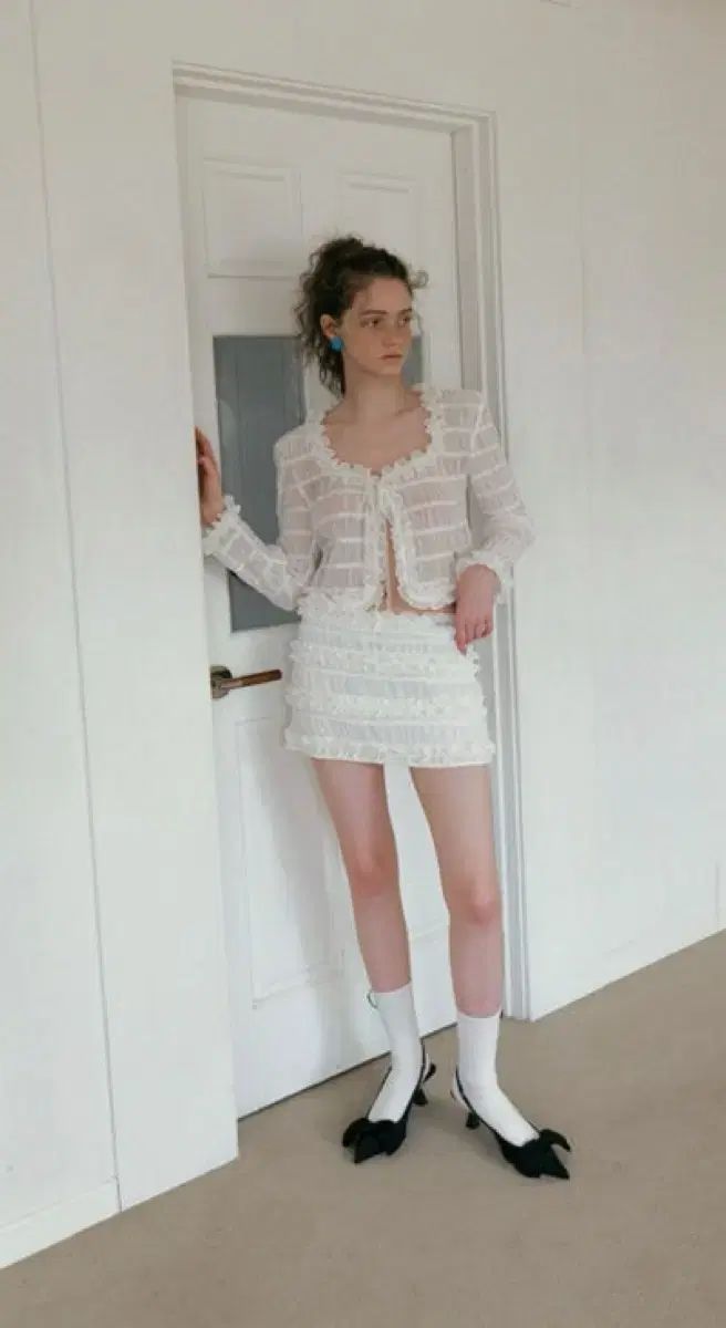 オーバーデューフ レース スカート