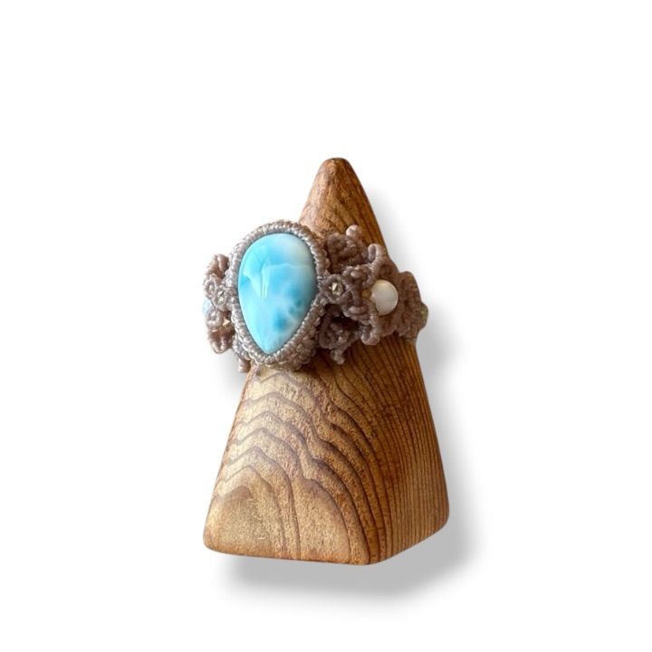 ラリマー 天然石リング マクラメ ハンドメイド 優しい輝き 癒しのお守り 高品質 手編みジュエリー カレンシルバー マザーオブパール NEXPOTALLINN_EU