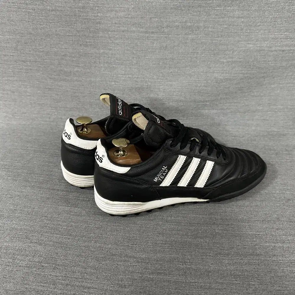 アディダス ムンディアル チーム サッカーシューズ メンズ 260 mm s 1004