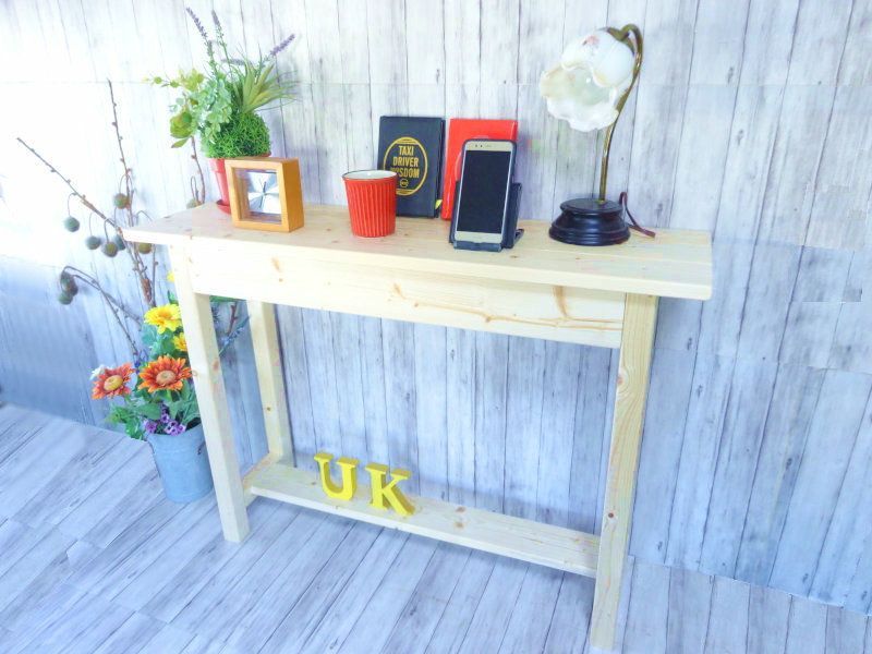 ハンドメイド ナイトテーブル