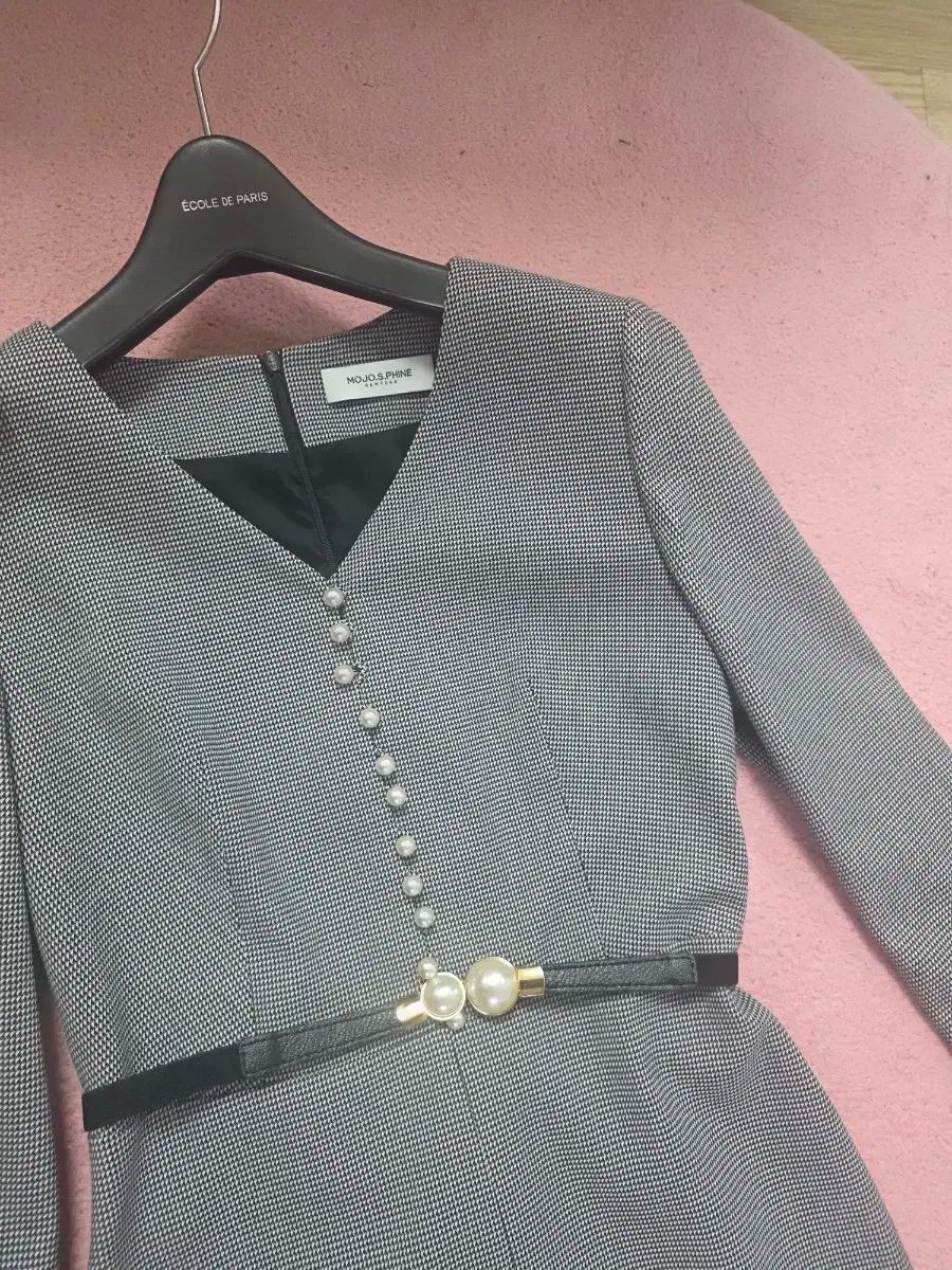 【品質保証書】 MOJO.S.PHINE モジョエスピン パール ONE PIECE