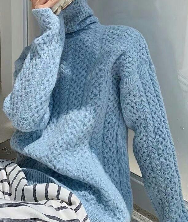 カシミヤ90 大人のケーブル網柔 タートルネック ニットセーター薄青 L