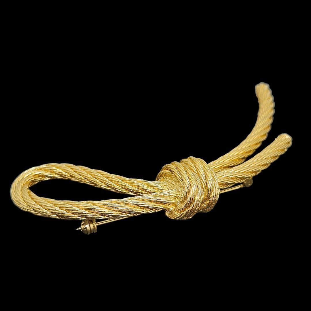 Christian Dior ブローチ ロープ ノット ゴールド 極美品】Christian Dior ブローチ ロープ ノット 大 ゴールド