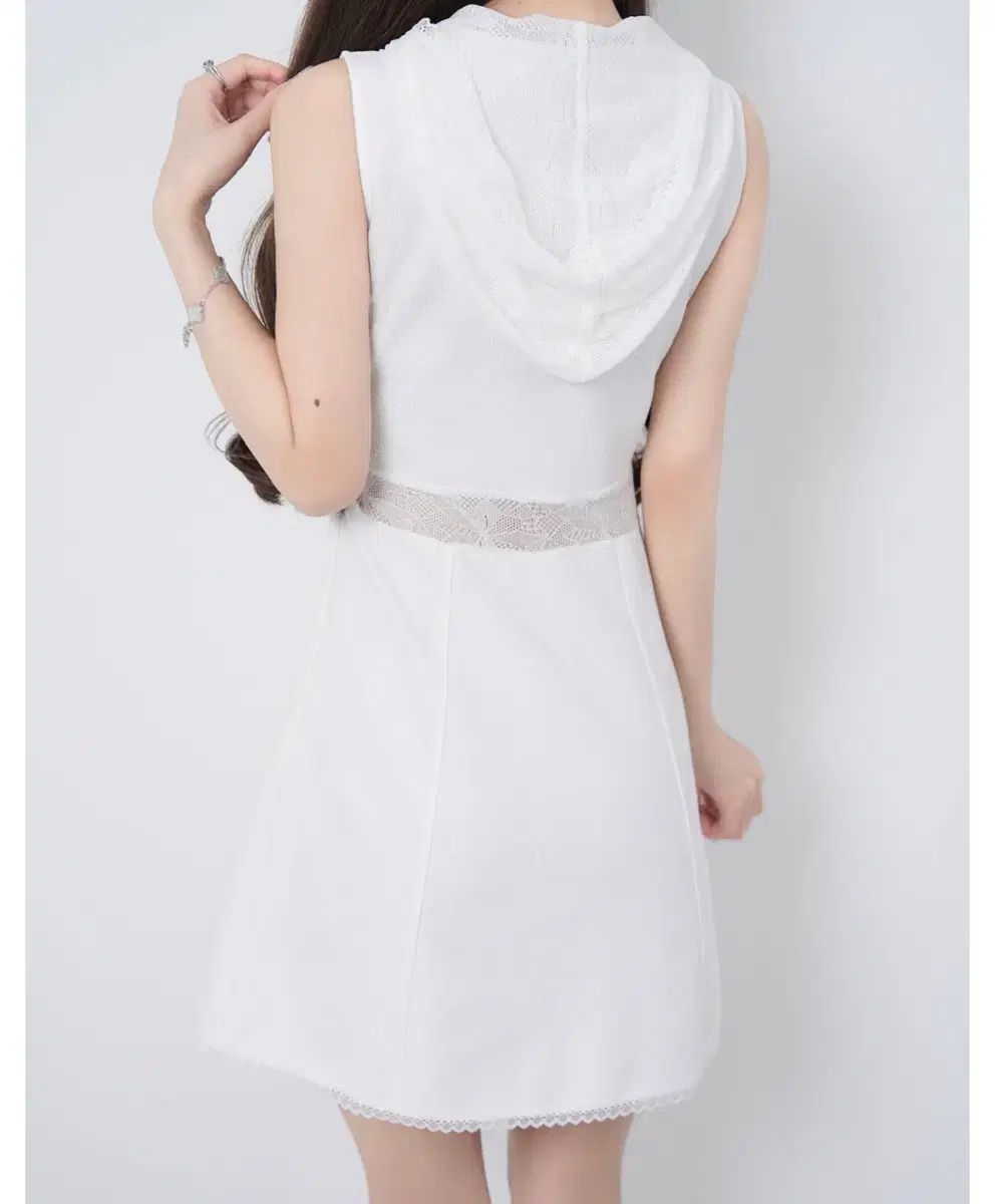 Lumignon Lace hoodie flare dress M