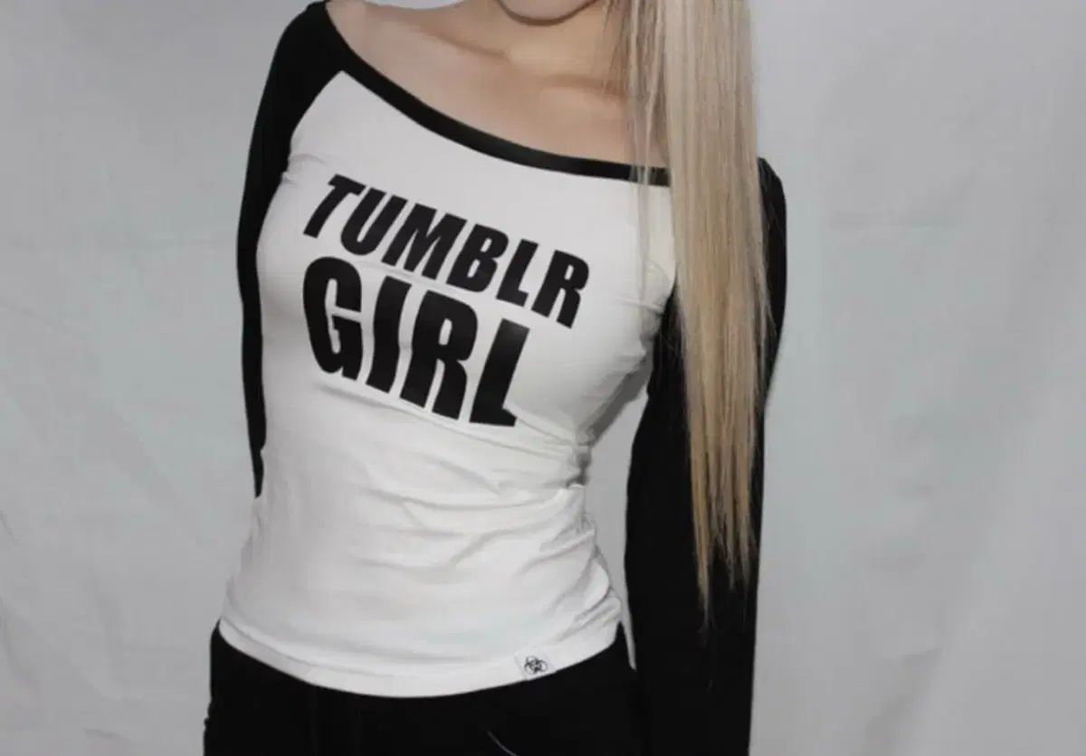 landminegirl TUMBLR GIRL t-shirt