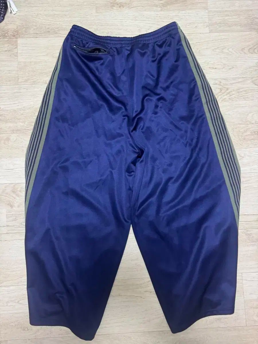 ニードルズ HDトラック バルーン Lサイズ