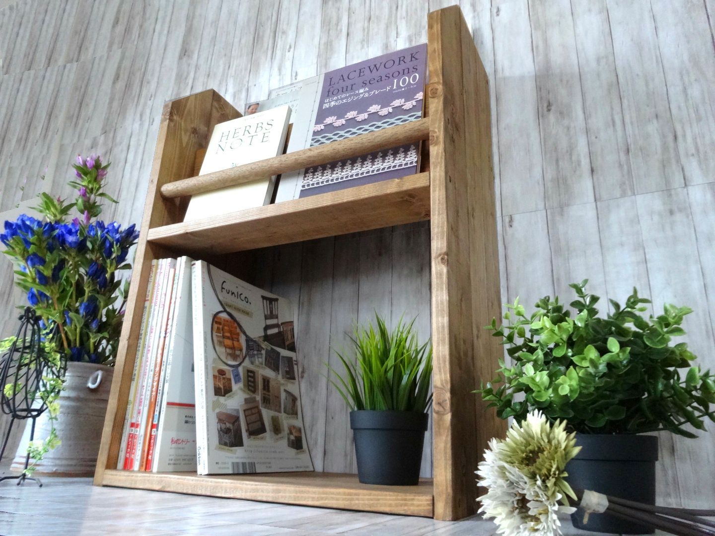  ハンドメイド 雑誌＆絵本ラック ショート チーク色 本棚 絵本棚 マガジンラック 家具