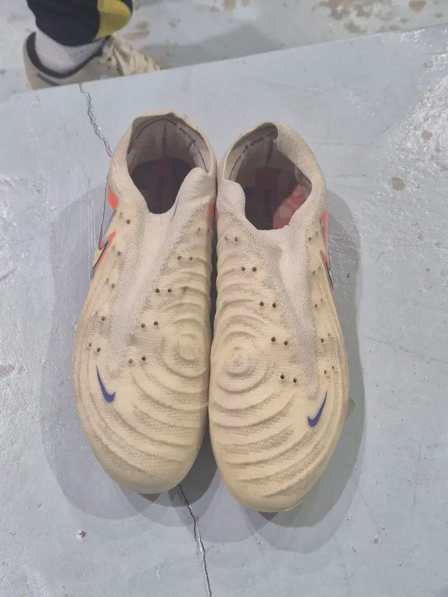 ナイキ ファントムGX2 エリート SE バロナルパック