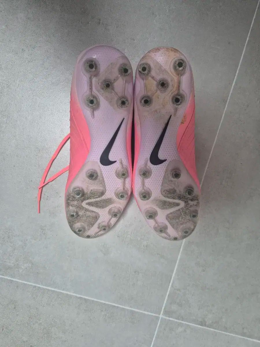  ナイキ ファントムGX 2 AG 275 フットサルシューズ シューズ