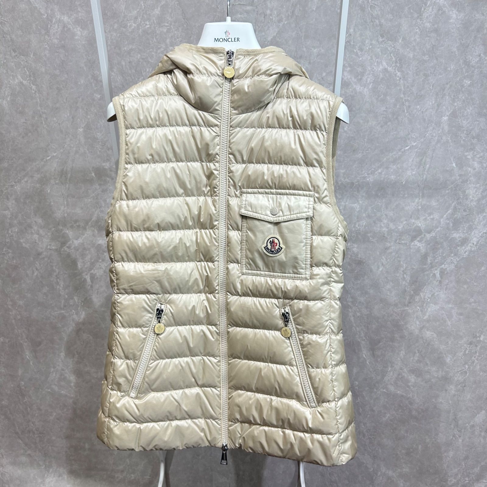 ♥ MONCLER モンクレールGLYGOSダウンベストベージュ1 GILET