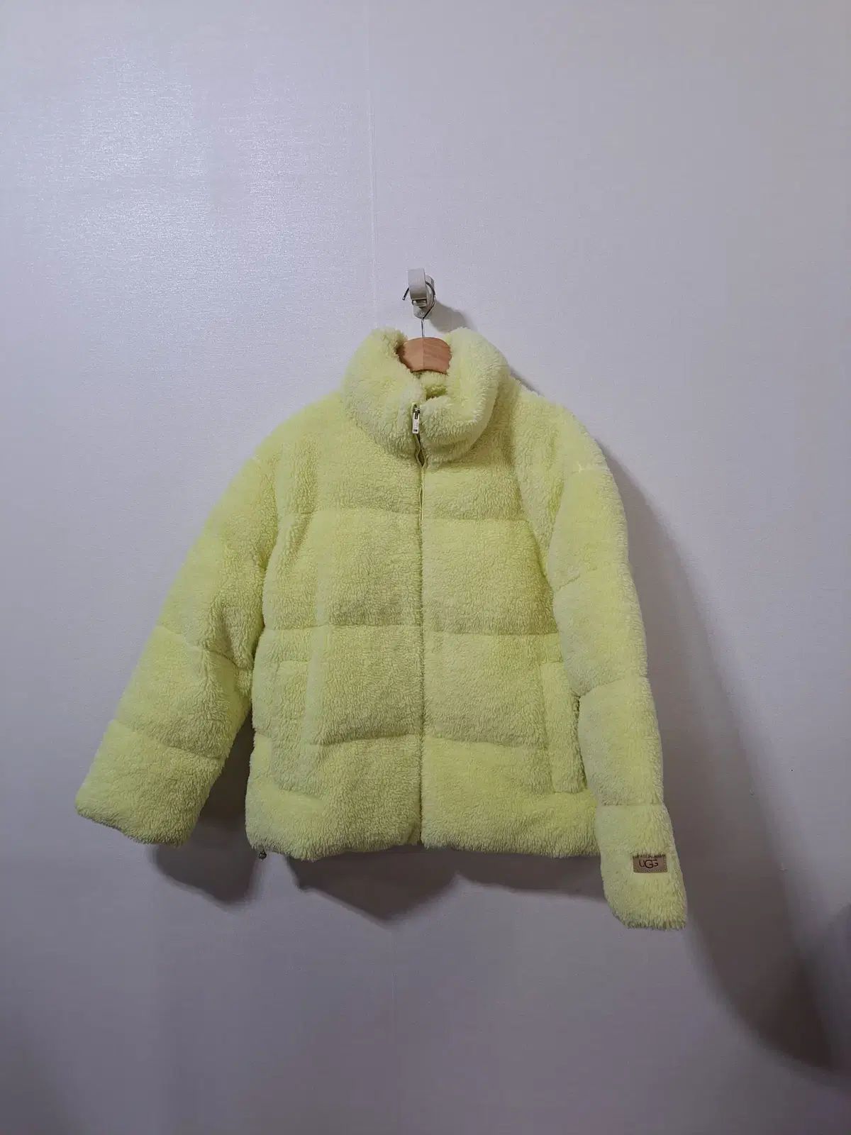 UGG アグ レディース オーバーサイズ ダウン アウター エマライン アグフラッフ M