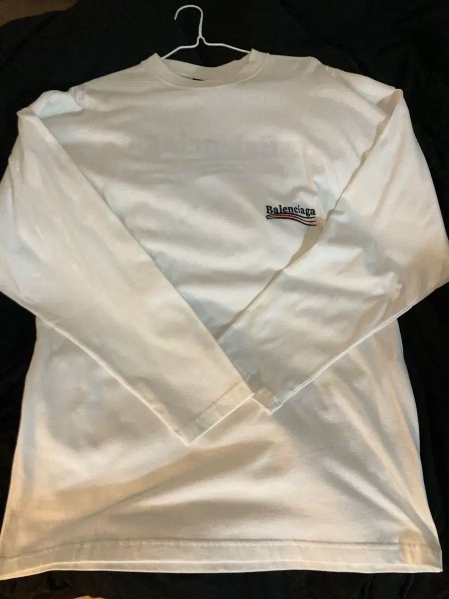 バレンシアガ 基本 白 ポリティカル ロングスリーブ 長袖Tシャツ