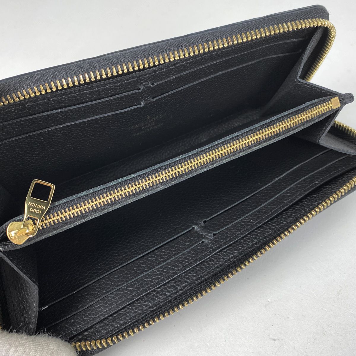 ジッピーウォレット